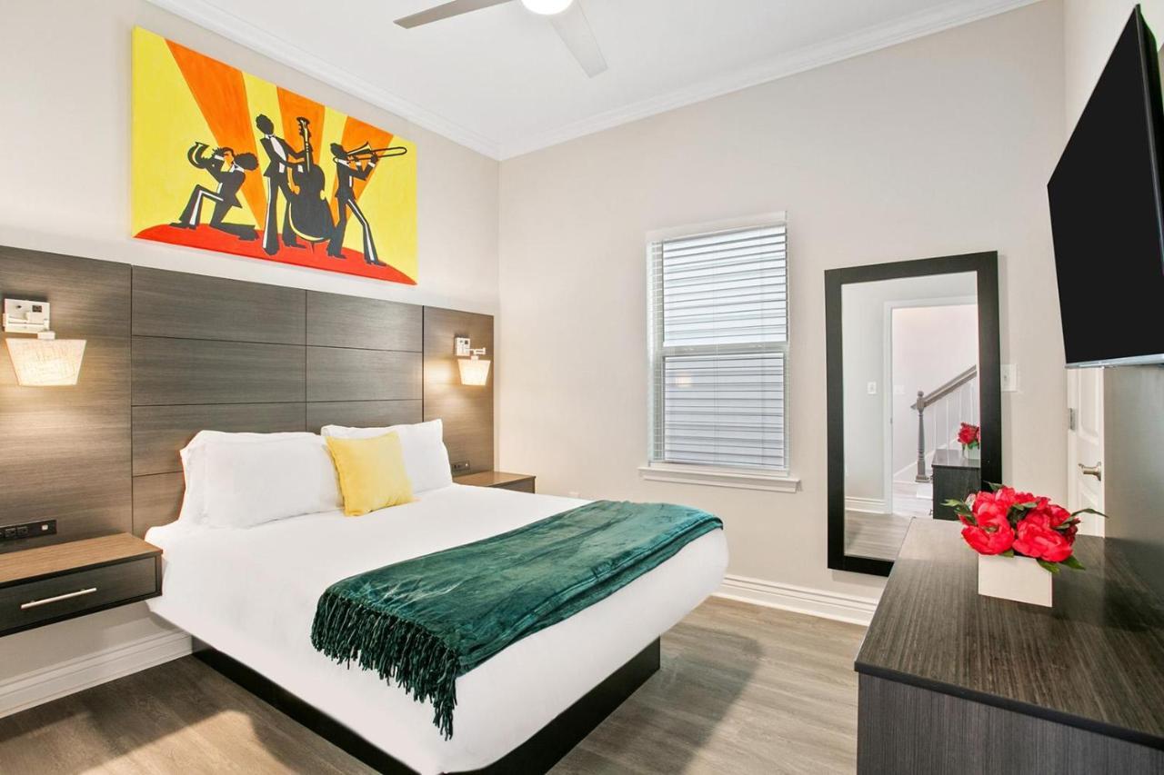 Vca- Safe Stylish Uniquely Designed Near Fq Holiday home New Orleans