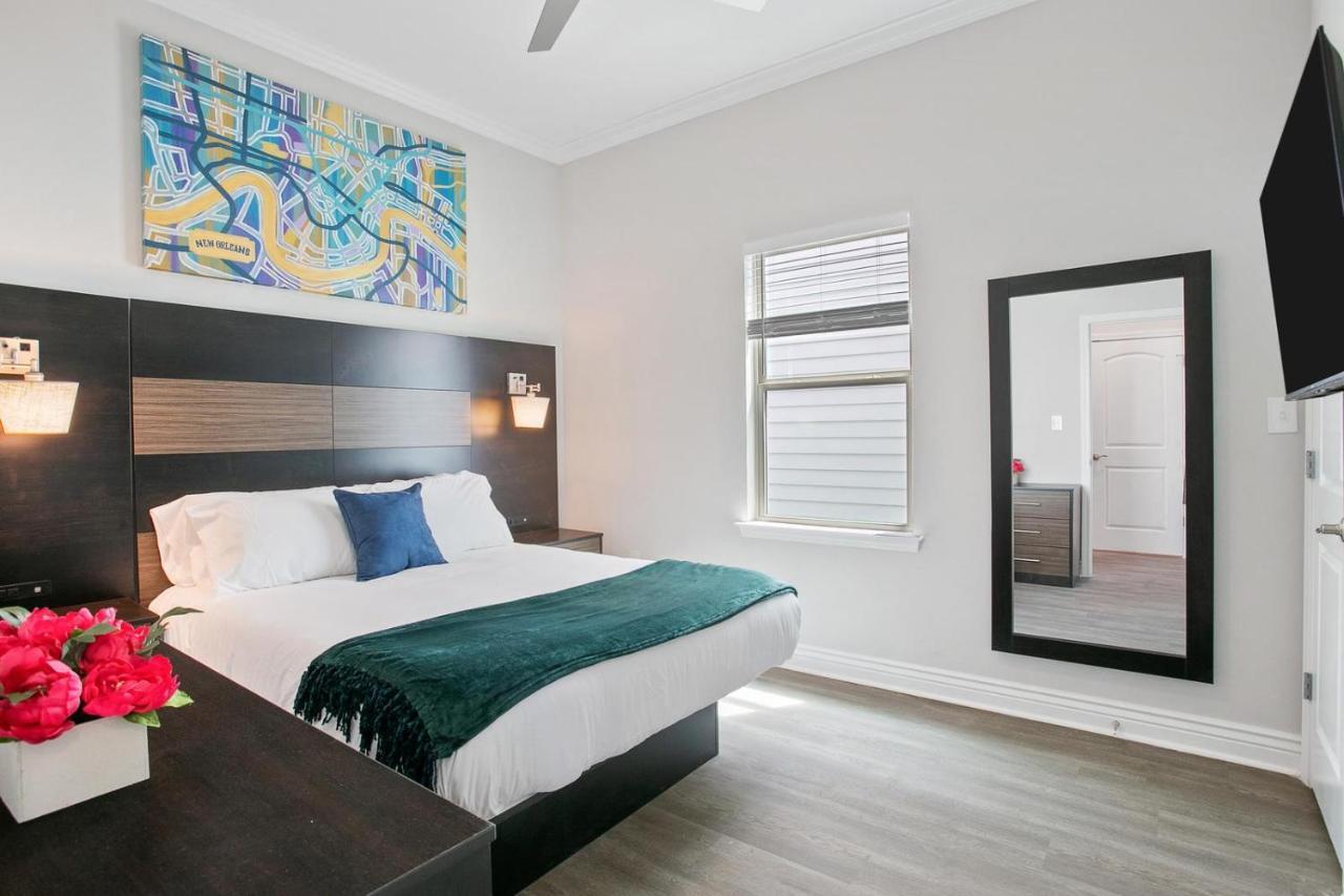 Vca- Safe Stylish Uniquely Designed Near Fq Holiday home *